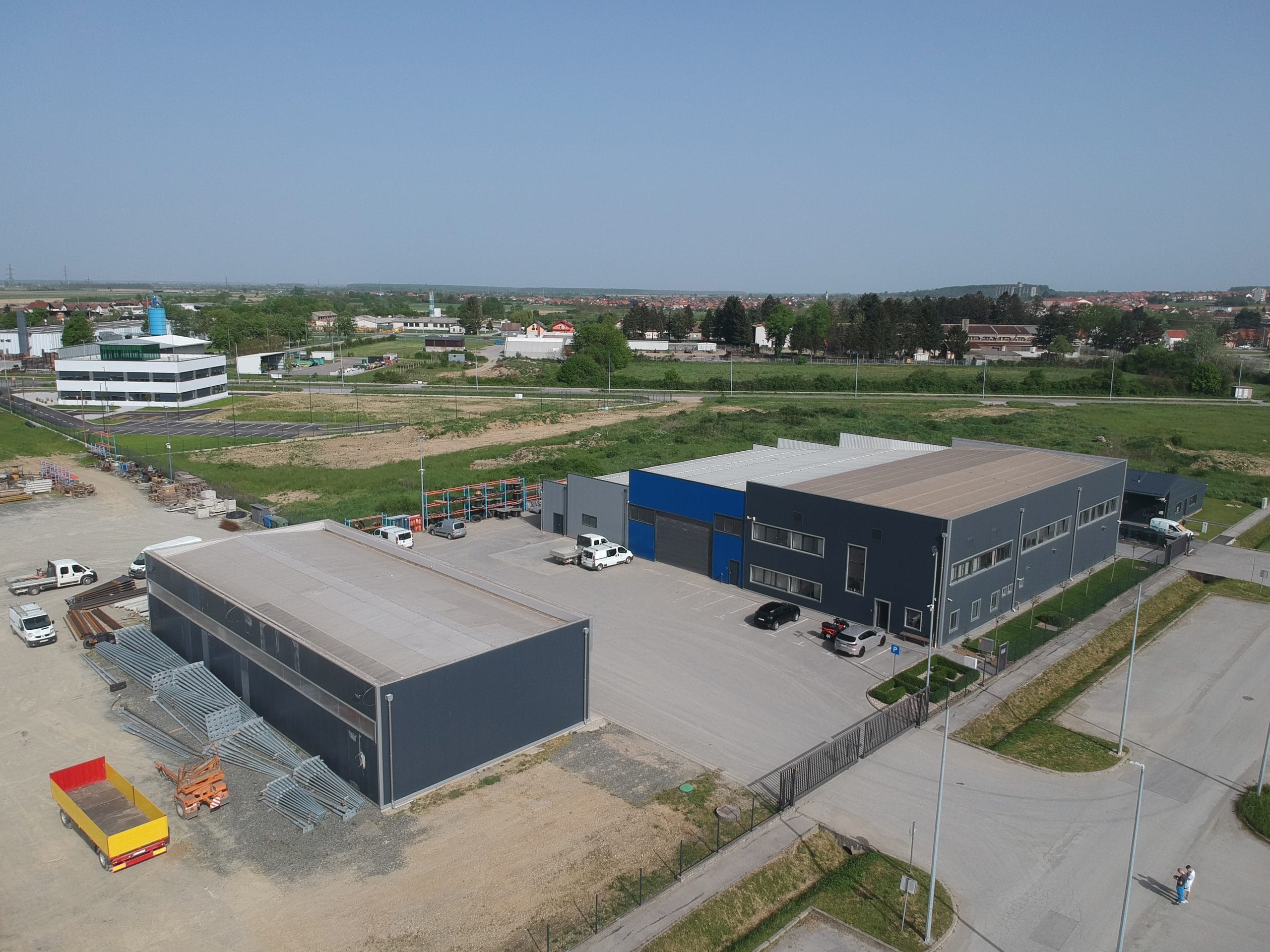 DCIM/100MEDIA/DJI_0927.JPG